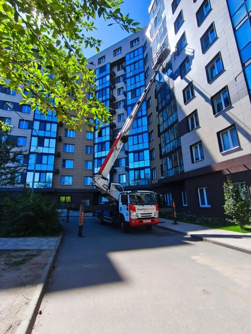 isuzu-aerial-work-platform-russia-facade.jpg isuzu-aerial-work-platform-russia-facade.jpg